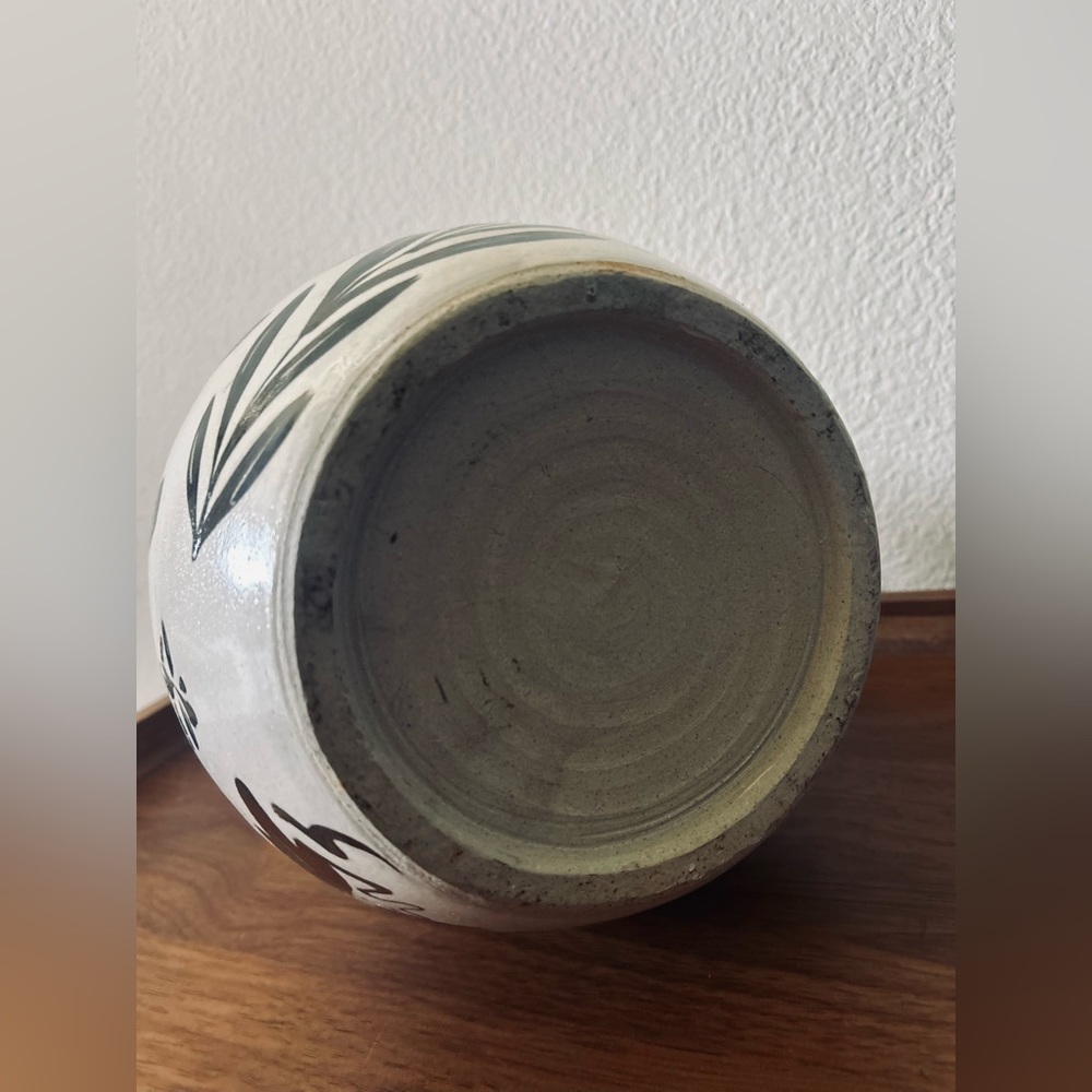 🛑SOLD🛑 Vintage Chinese Cizhou Style Vase | Kiln | Minimalist - Picture 6 of 6